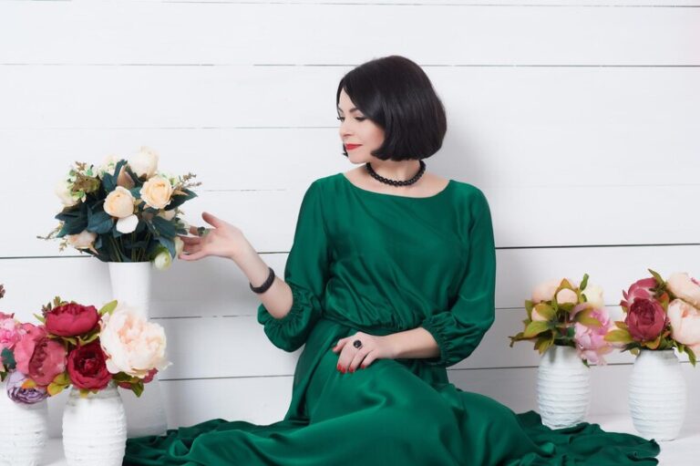 7 Stunning Green Dress Styles to Try This Season